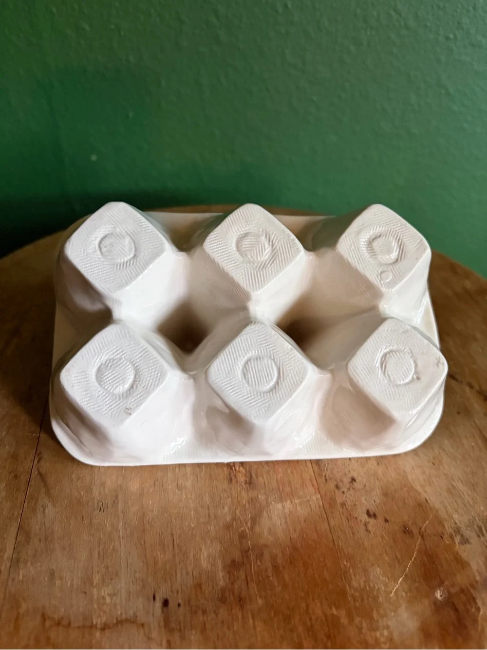 Vintage White Ceramic Egg Carton fits 6 eggs